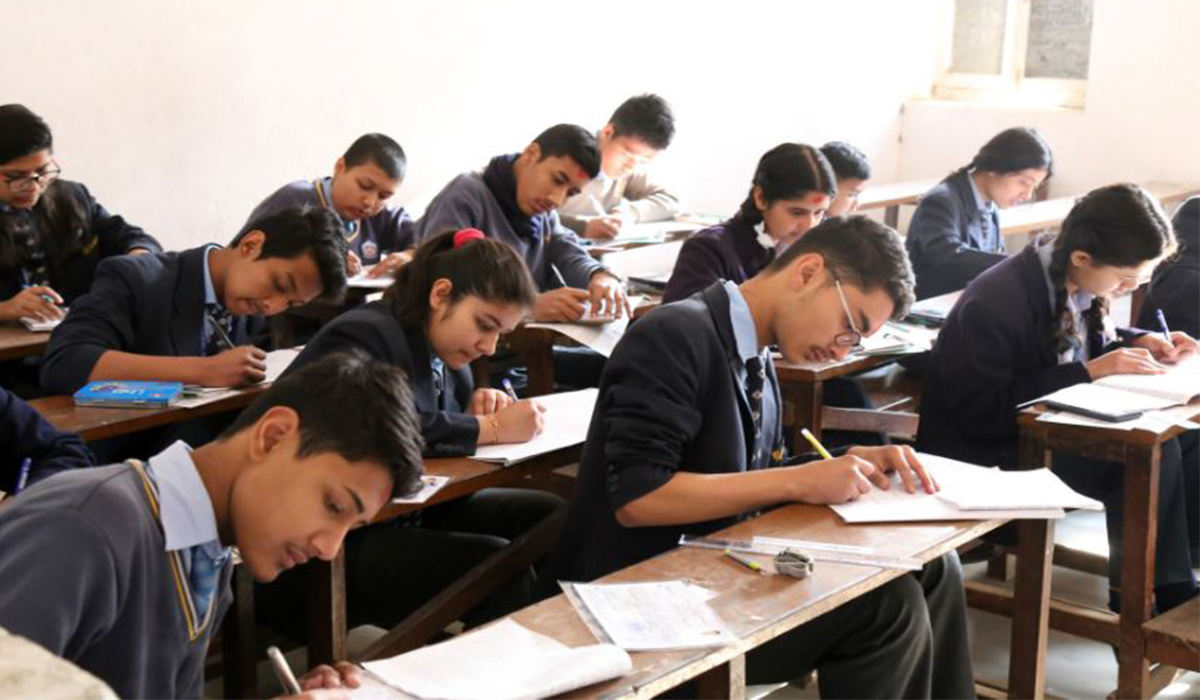 देशभर कक्षा १२ को परीक्षा सुरु
